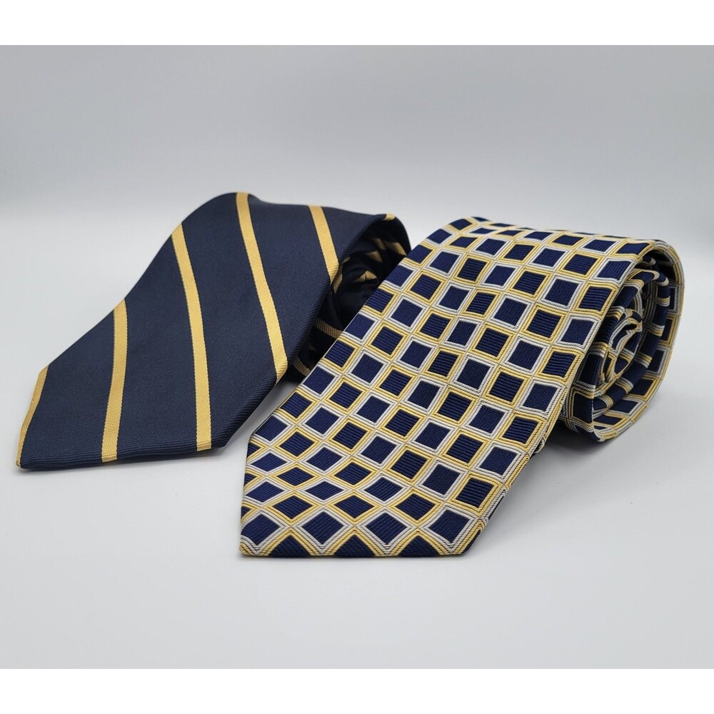Brooks Brothers Makers Silk Tie Striped and Geometric Foulard Necktie Blue Gold